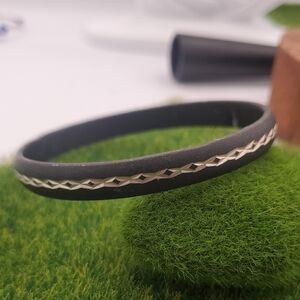 Black Lightning Tracks Bangle Bracelet B3325